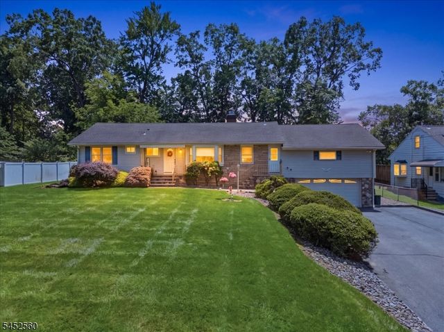 17 Hilldale Rd, Montville Twp., NJ 07058
