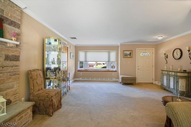 17 Hilldale Rd, Montville Twp., NJ 07058