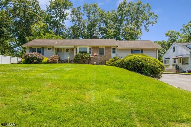17 Hilldale Rd, Montville Twp., NJ 07058