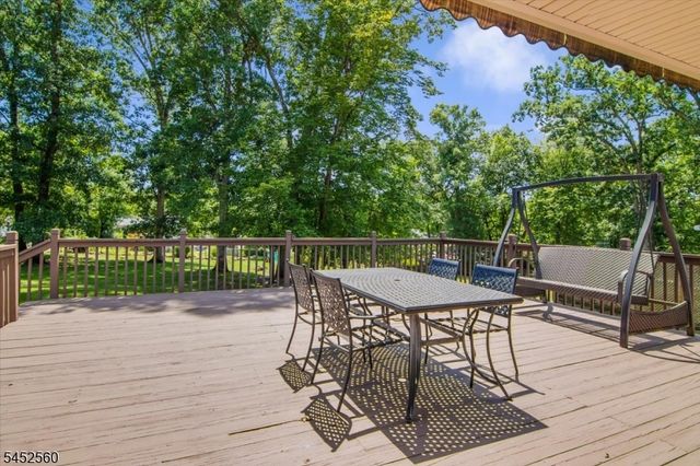 17 Hilldale Rd, Montville Twp., NJ 07058