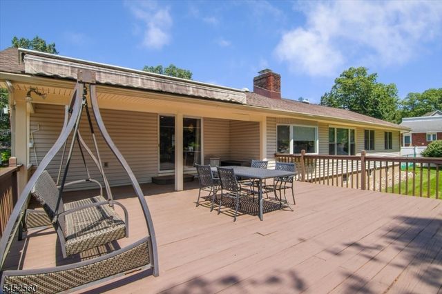 17 Hilldale Rd, Montville Twp., NJ 07058