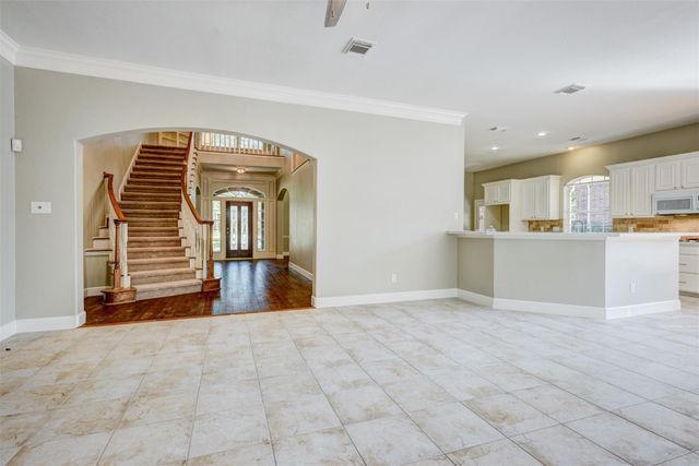 3202 Oakland Drive, Sugar Land, TX 77479