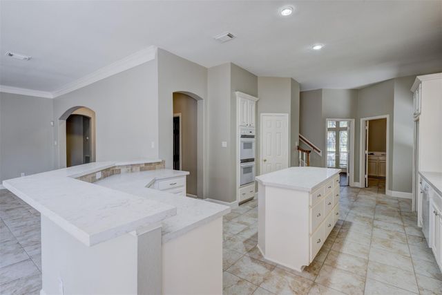 3202 Oakland Drive, Sugar Land, TX 77479