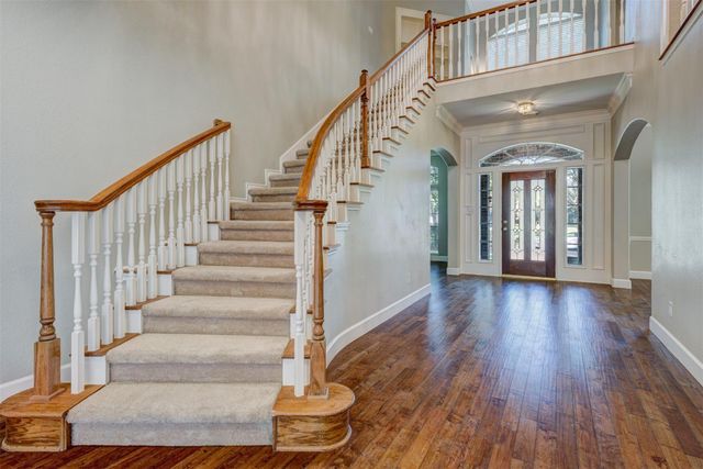 3202 Oakland Drive, Sugar Land, TX 77479