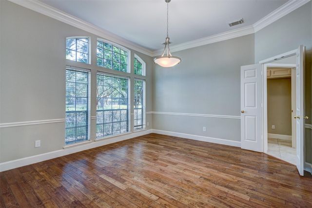 3202 Oakland Drive, Sugar Land, TX 77479