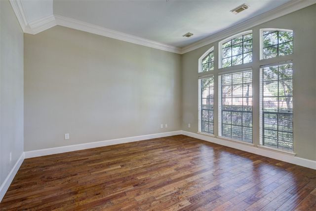 3202 Oakland Drive, Sugar Land, TX 77479