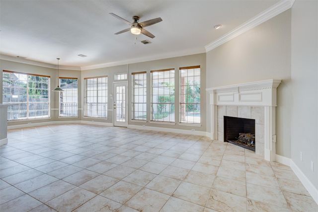 3202 Oakland Drive, Sugar Land, TX 77479
