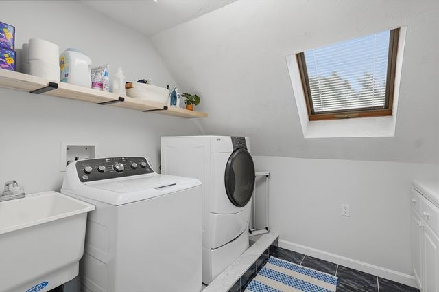 2 North Street, Topsfield, MA 01983