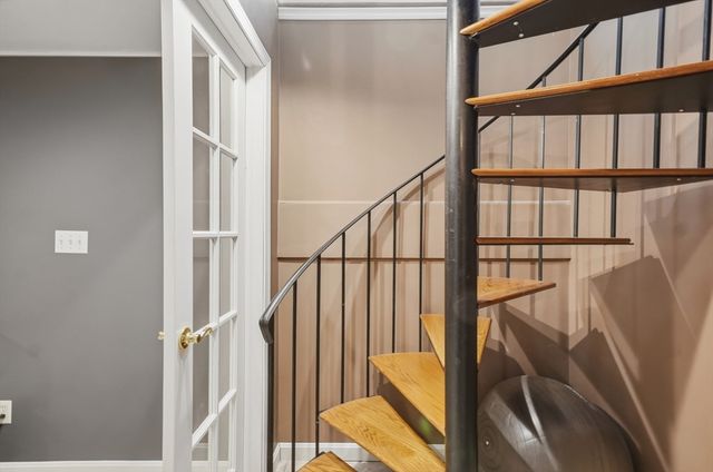 2 North Street, Topsfield, MA 01983