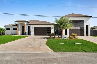 639 SW 18th CT, Cape Coral, FL 33991