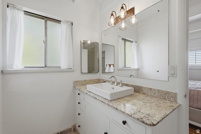 3520 KINGSTON CIR, Ogden, UT 84403