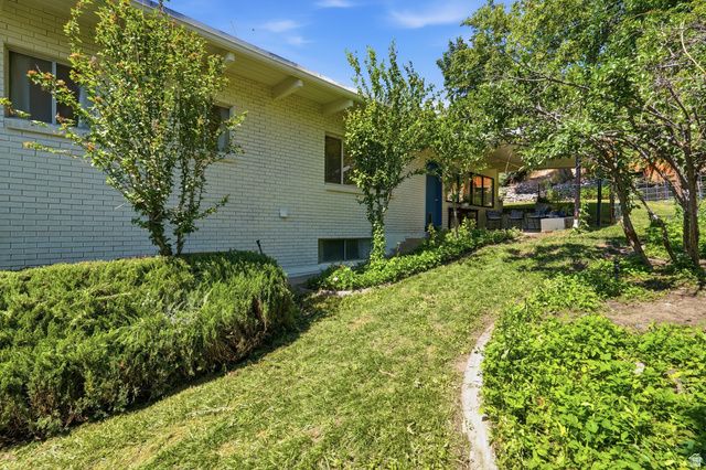 3520 KINGSTON CIR, Ogden, UT 84403