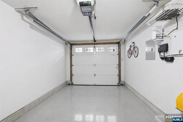 273 Roslyn Court 273, West New York, NJ 07093