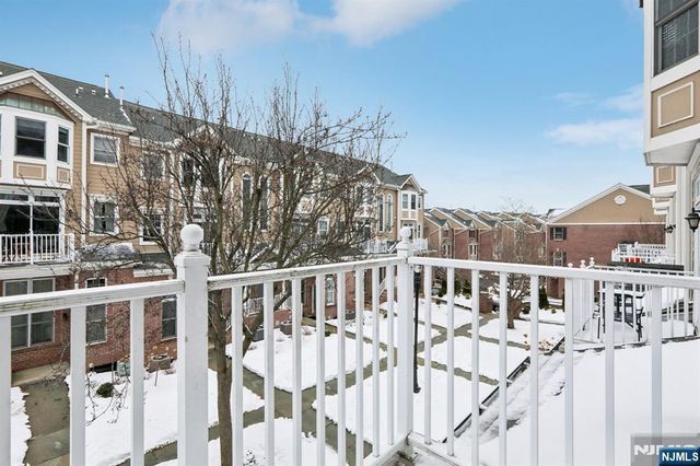 273 Roslyn Court 273, West New York, NJ 07093