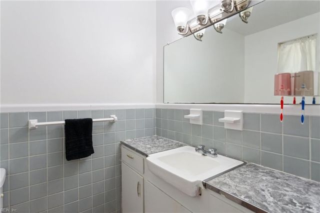 5868 Northampton BLVD, Virginia Beach, VA 23455