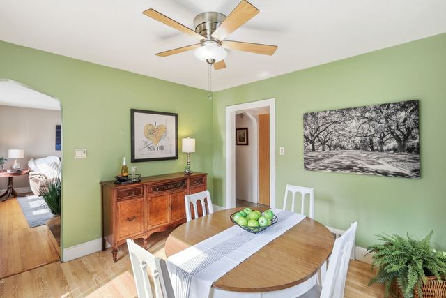 3905 Custer Avenue, Lyons, IL 60534