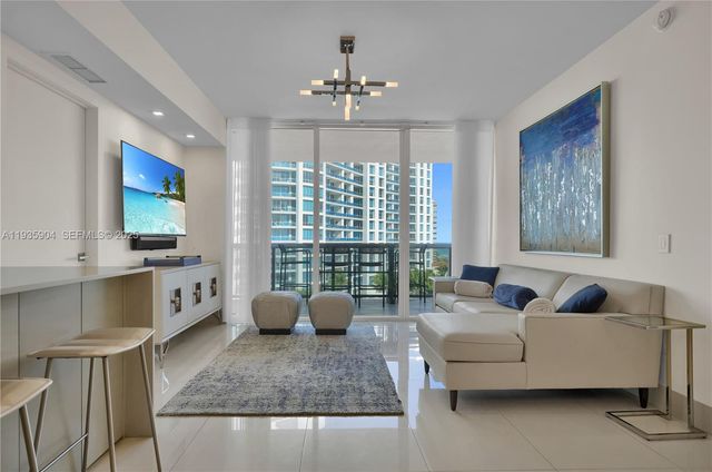5875 Collins Ave 1003, Miami Beach, FL 33140
