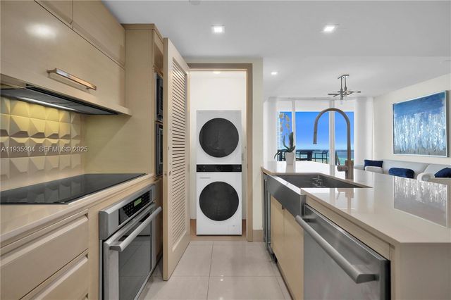 5875 Collins Ave 1003, Miami Beach, FL 33140