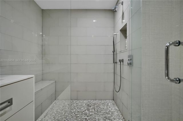 5875 Collins Ave 1003, Miami Beach, FL 33140