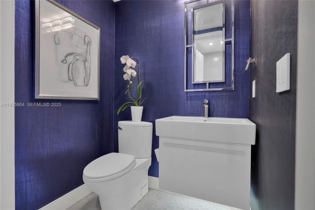 5875 Collins Ave 1003, Miami Beach, FL 33140