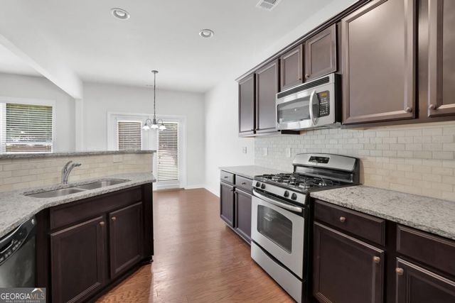 6155 Crested Moss Drive, Alpharetta, GA 30004