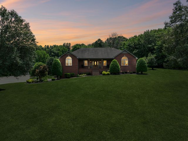 1254 Callis Rd, Lebanon, TN 37090