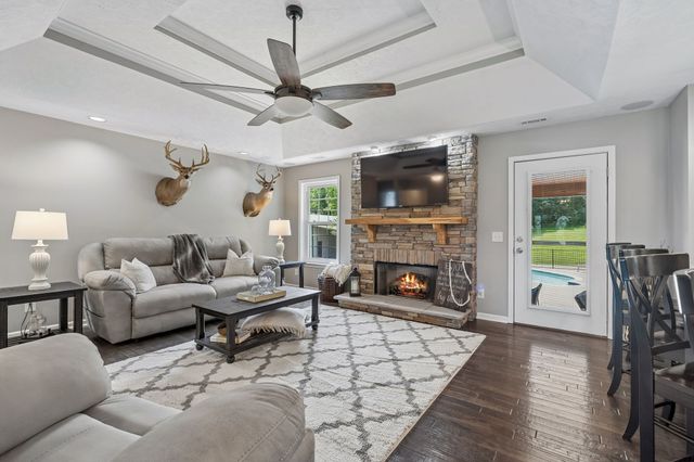 1254 Callis Rd, Lebanon, TN 37090