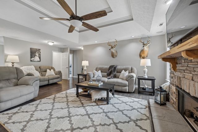 1254 Callis Rd, Lebanon, TN 37090