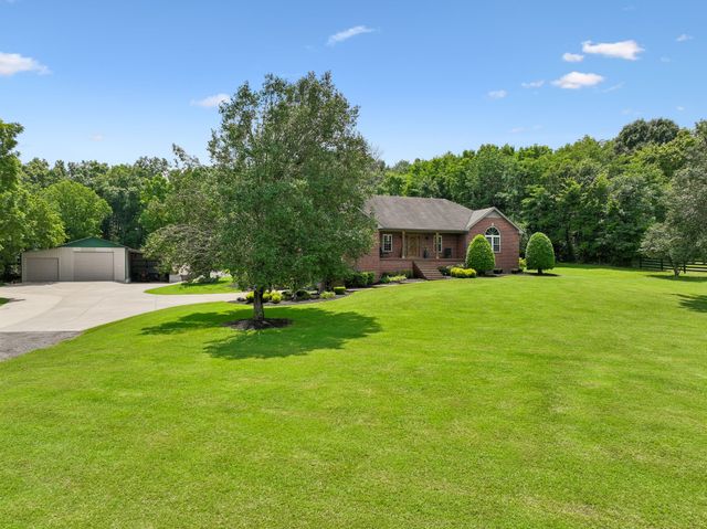 1254 Callis Rd, Lebanon, TN 37090