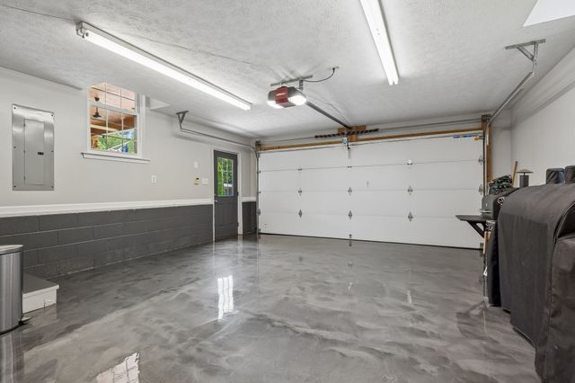 1254 Callis Rd, Lebanon, TN 37090