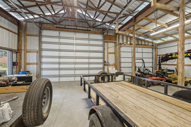 1254 Callis Rd, Lebanon, TN 37090