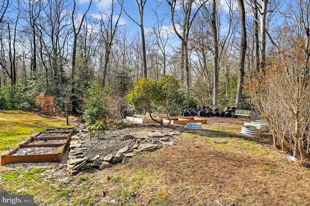 10401 THREE DOCTORS RD, Dunkirk, MD 20754