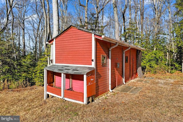 10401 THREE DOCTORS RD, Dunkirk, MD 20754