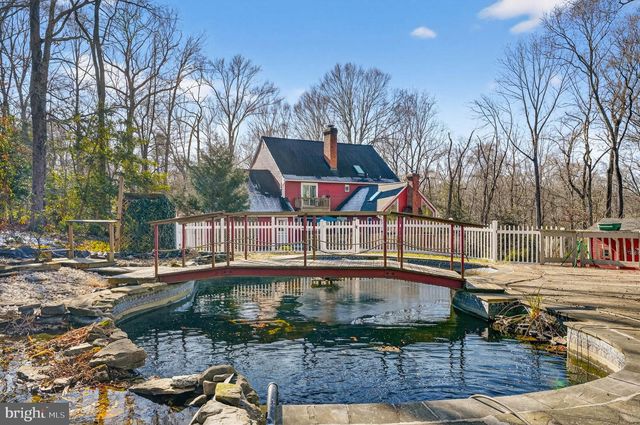 10401 THREE DOCTORS RD, Dunkirk, MD 20754