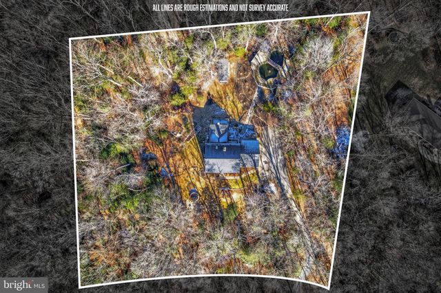 10401 THREE DOCTORS RD, Dunkirk, MD 20754