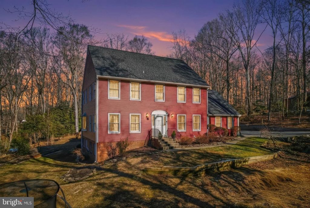 10401 THREE DOCTORS RD, Dunkirk, MD 20754