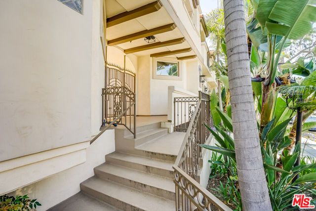 4520 Fulton Avenue 5, Los Angeles, CA 91423
