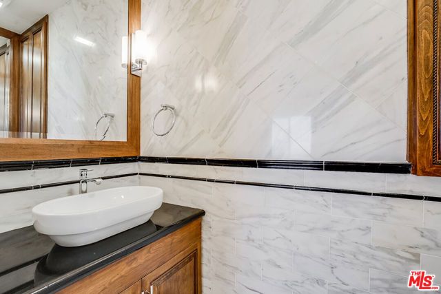 4520 Fulton Avenue 5, Los Angeles, CA 91423