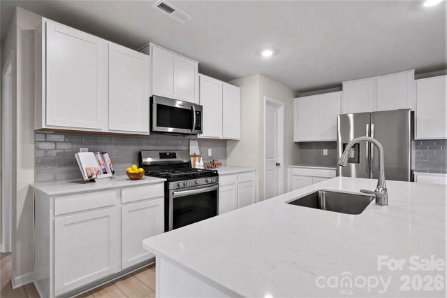152 Hanging Rock Trail, Statesville, NC 28625