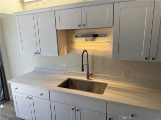 4040 Grand View 44, Los Angeles, CA 90066