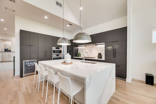 5623 Winton Street, Dallas, TX 75206