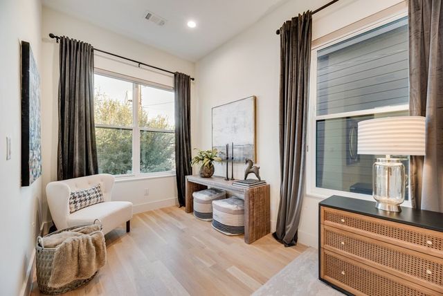 5623 Winton Street, Dallas, TX 75206