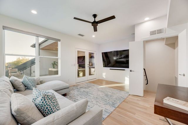 5623 Winton Street, Dallas, TX 75206