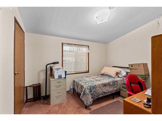 3355 N DELTA Hwy 181, Eugene, OR 97408