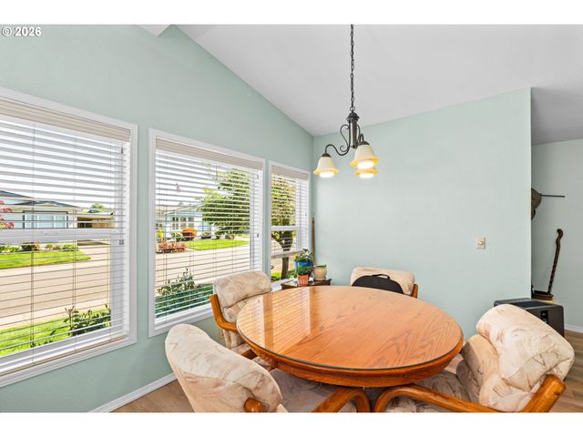 3355 N DELTA Hwy 181, Eugene, OR 97408