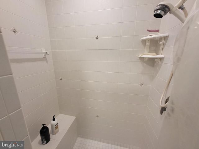 720 CRESSON DR, Chambersburg, PA 17202