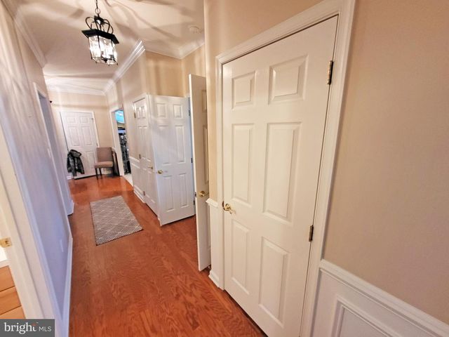 720 CRESSON DR, Chambersburg, PA 17202