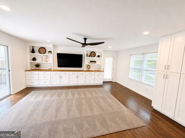 1453 Oconee Pass NE, Brookhaven, GA 30319