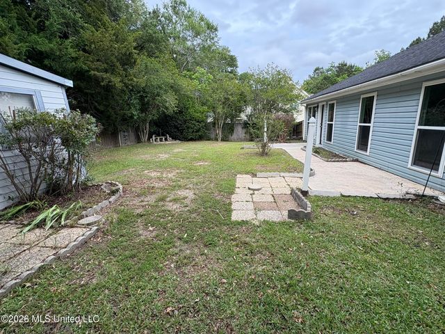 12115 Five Oaks Drive, Gulfport, MS 39503