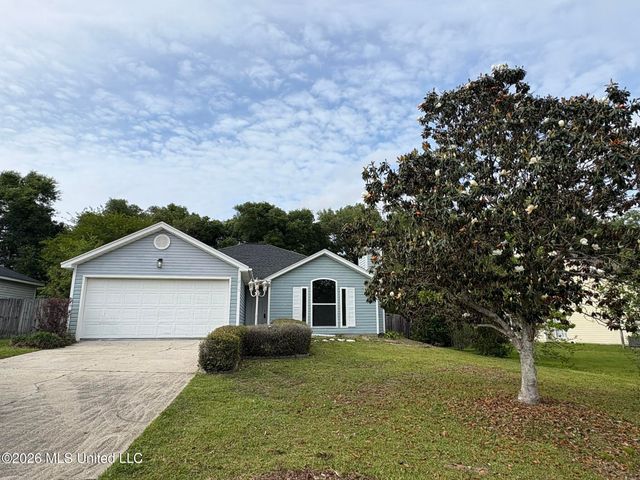 12115 Five Oaks Drive, Gulfport, MS 39503